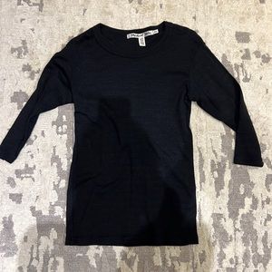 Michael stars 3/4 sleeve black top